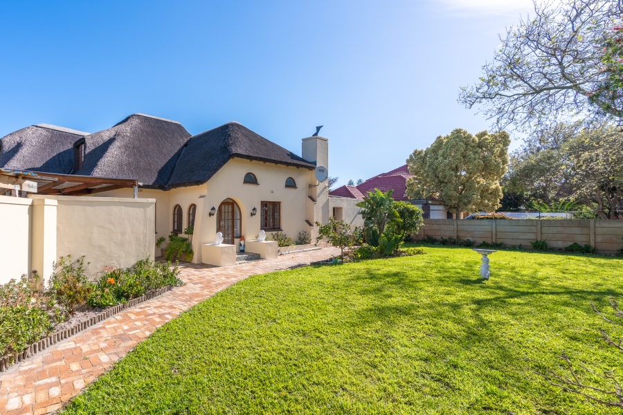 4 Bedroom Property for Sale in Pinelands Western Cape